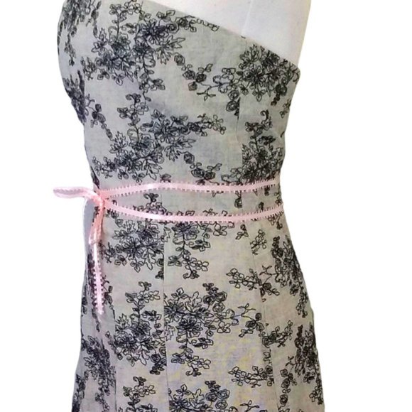 HELEN WANG Beige Shell Black Embroidered Daisies Strapless A-Line Dress - Picture 4 of 11